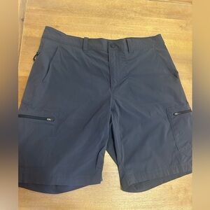 LLBean Men’s Cargo Shorts Size 35